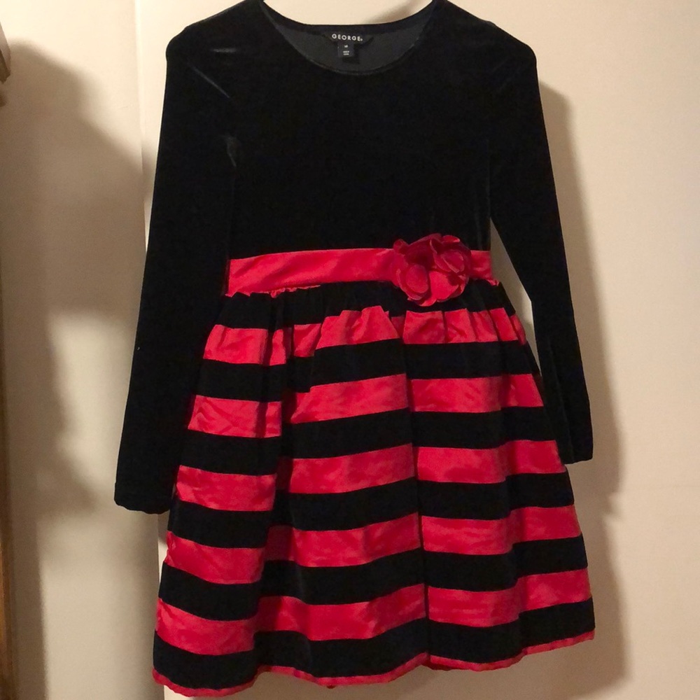 Beautiful girl dress!